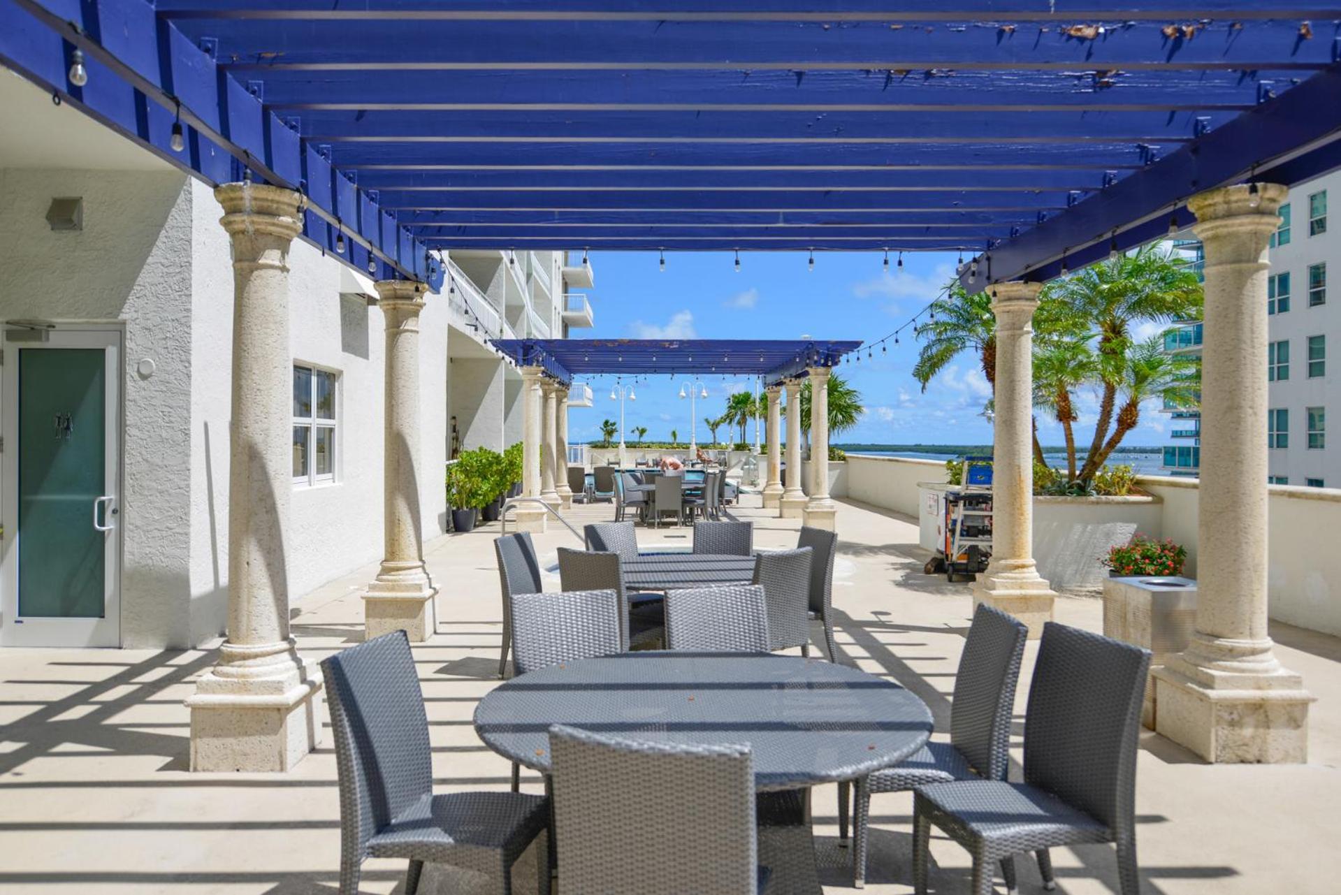 Amazing 3 Bedroom Condo At Brickell With Pool Miami Exterior photo