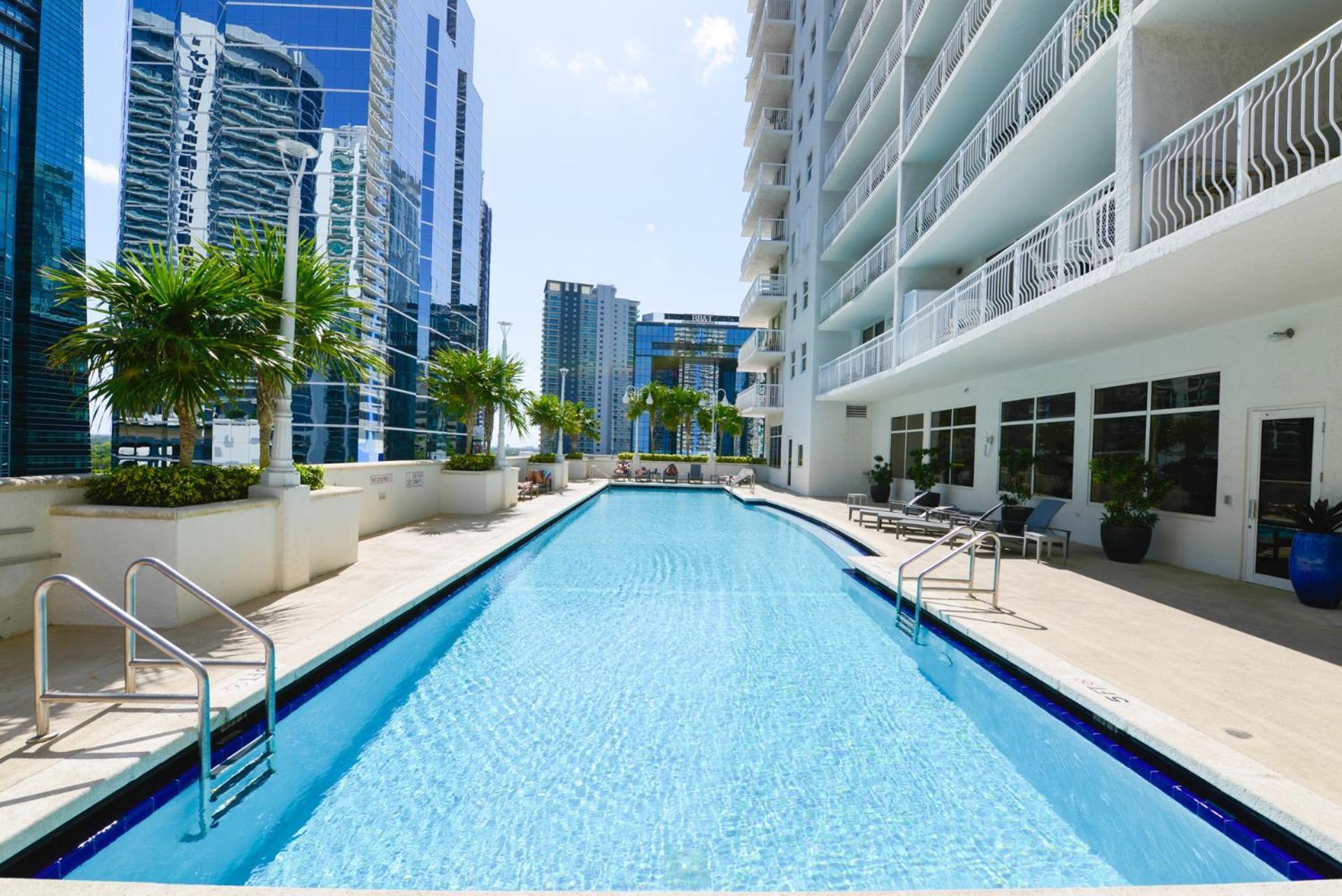 Amazing 3 Bedroom Condo At Brickell With Pool Miami Exterior photo